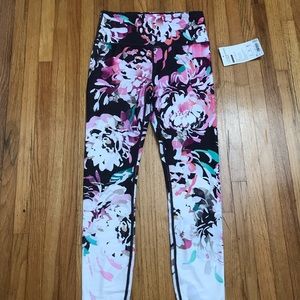 NEW! ATHLETA ELATION BLOSSOM 7/8 TIGHT